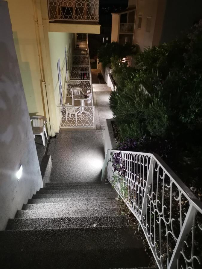 Villa Kairos Donji Seget Eksteriør billede