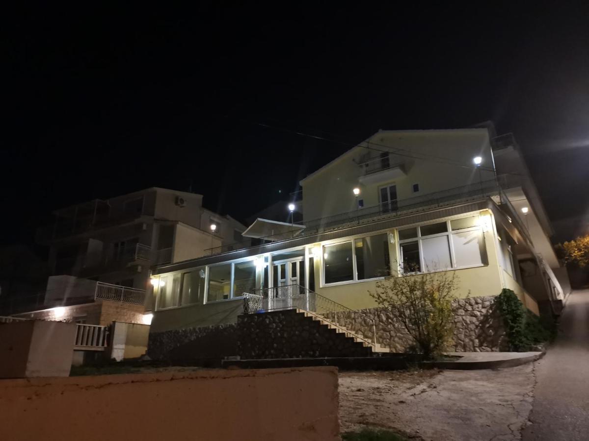 Villa Kairos Donji Seget Eksteriør billede